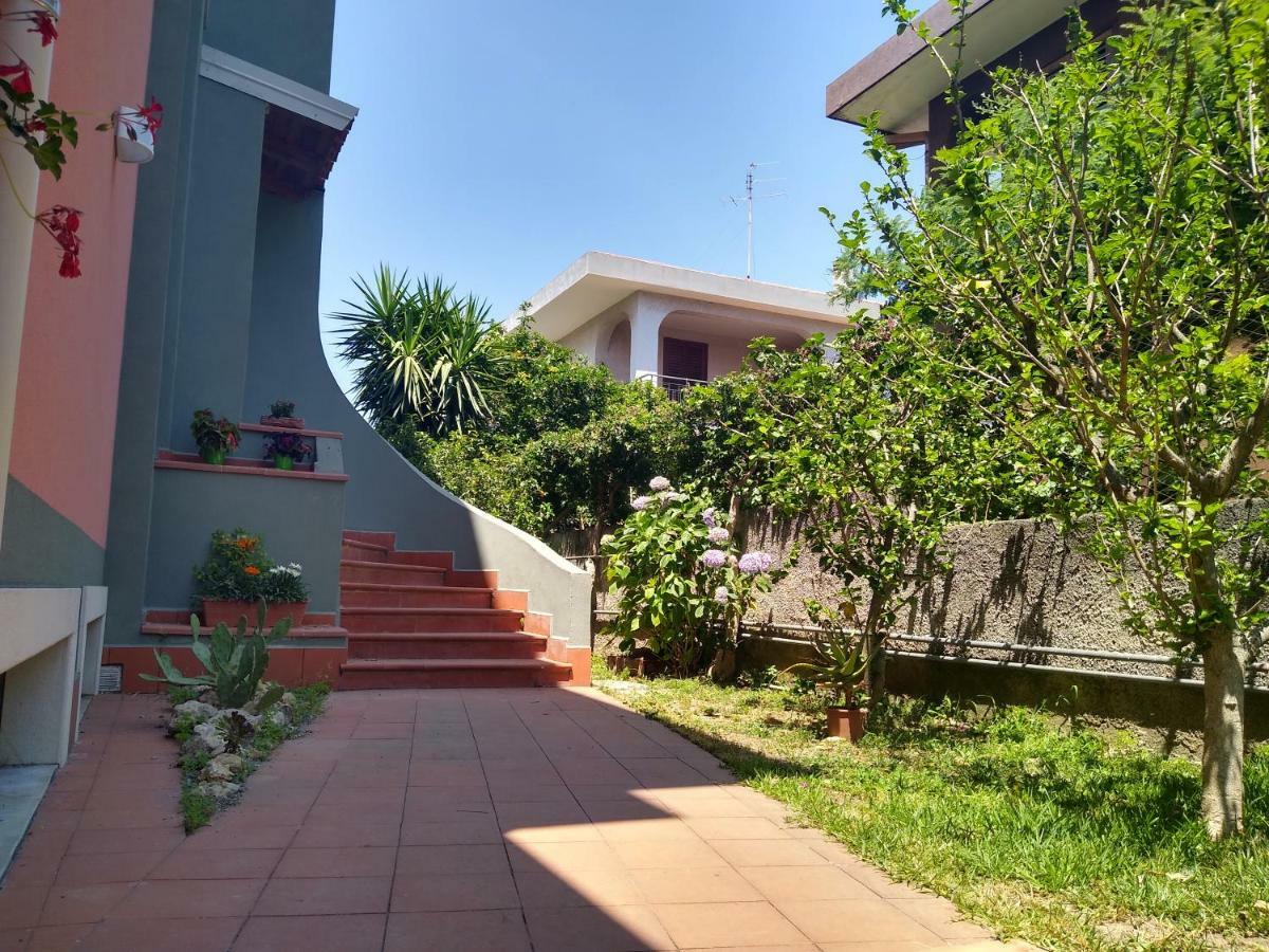 Route 114 Daire Acireale Dış mekan fotoğraf